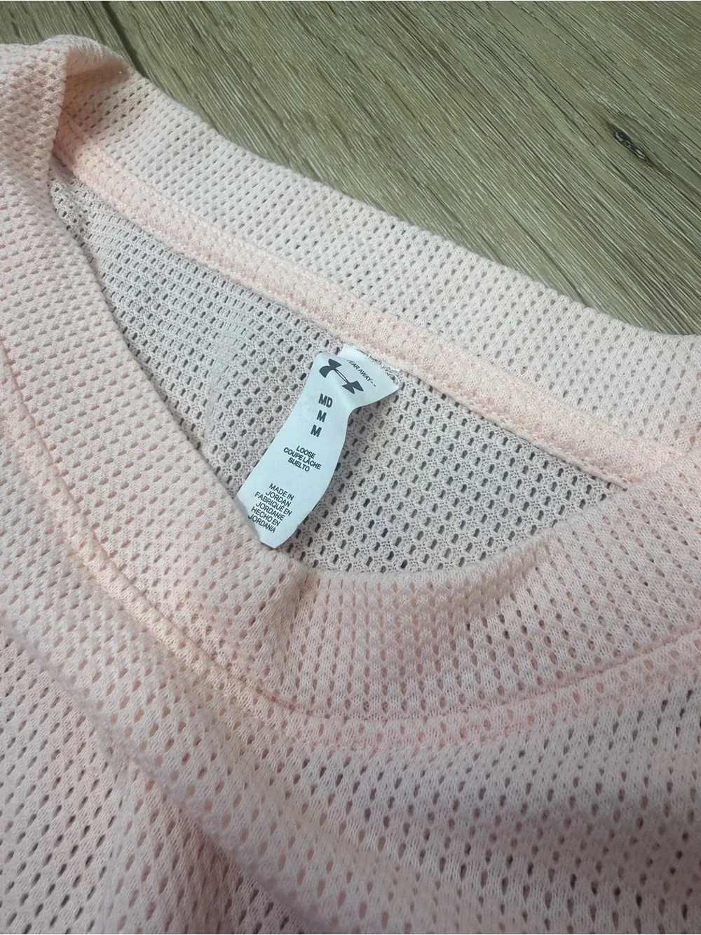 Under Armour Light Pink Mesh Crew Sweatshirt Loose Medium Women’s